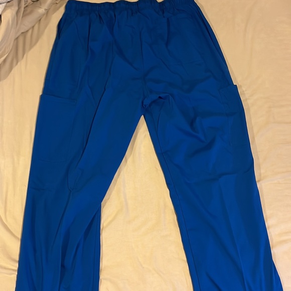 Cherokee scrub pants - Picture 2 of 3